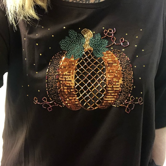 Sequined Pumpkin Blouse - Picture 4 of 5